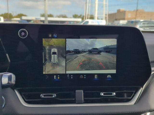 new 2026 Chevrolet Equinox car, priced at $28,945