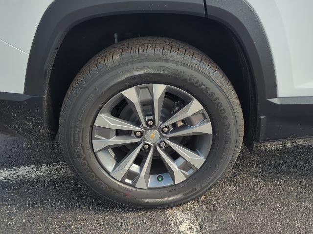 new 2026 Chevrolet Equinox car, priced at $28,945