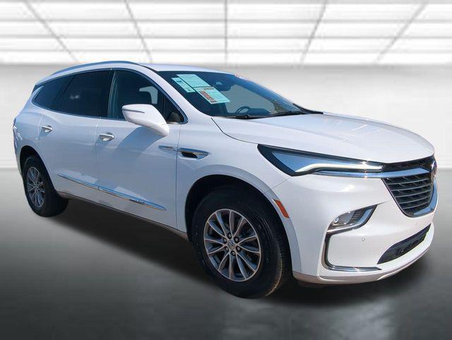 used 2024 Buick Enclave car, priced at $26,906