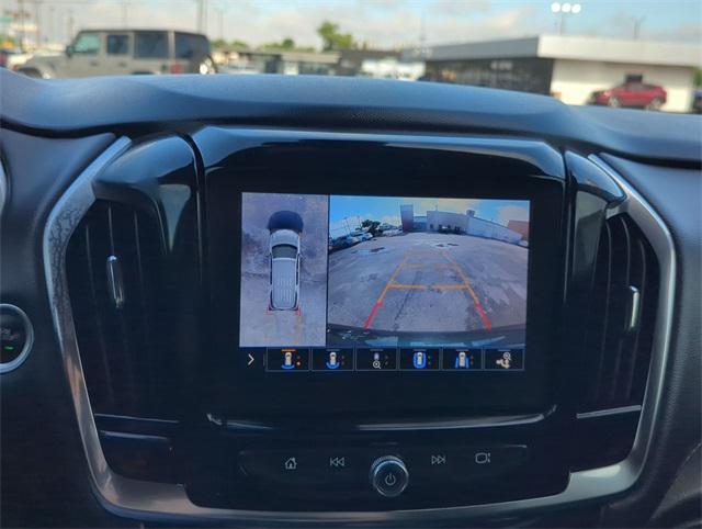 used 2020 Chevrolet Traverse car, priced at $26,406