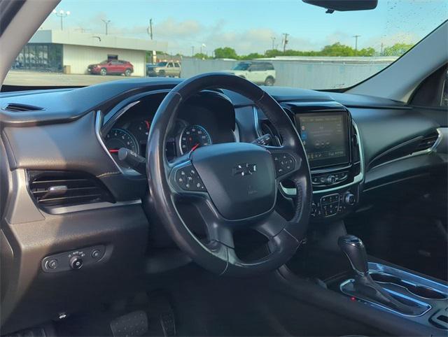 used 2020 Chevrolet Traverse car, priced at $26,406