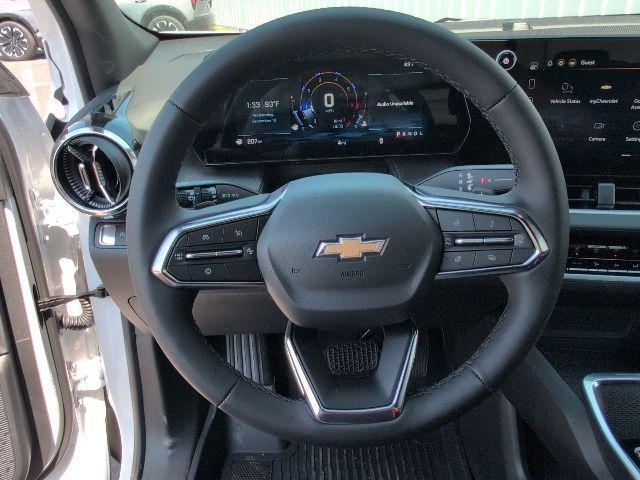 new 2026 Chevrolet Equinox car, priced at $25,915