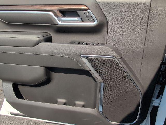 new 2025 Chevrolet Silverado 2500 car, priced at $64,345