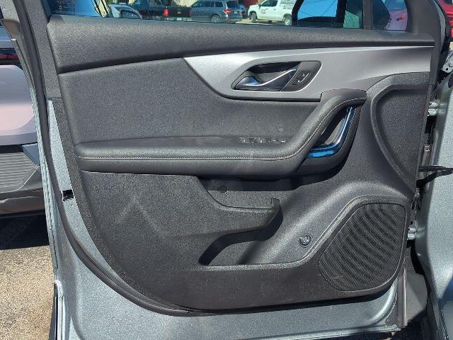 new 2025 Chevrolet Blazer car, priced at $32,890