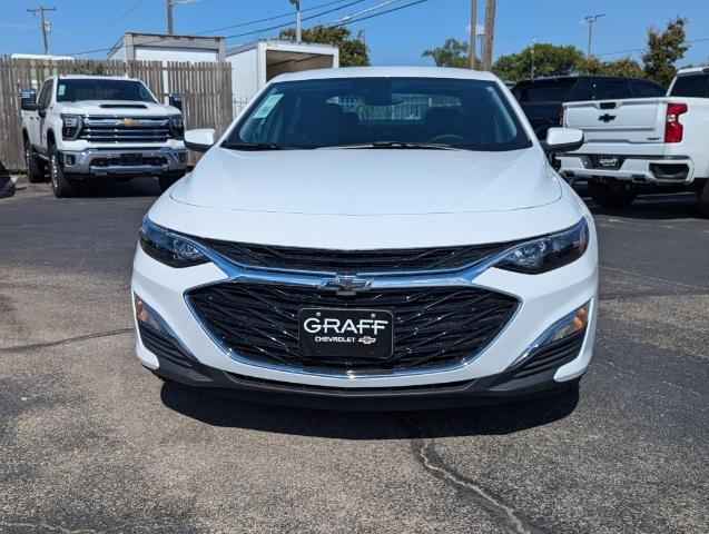 new 2025 Chevrolet Malibu car, priced at $28,695