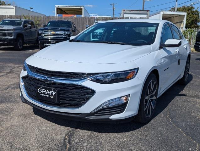 new 2025 Chevrolet Malibu car, priced at $28,695