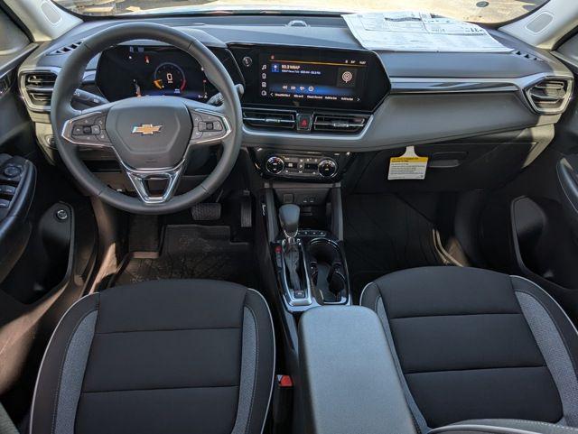 new 2025 Chevrolet TrailBlazer car, priced at $26,390