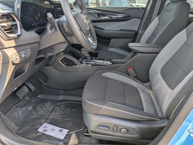 new 2025 Chevrolet TrailBlazer car, priced at $26,390