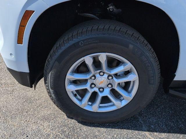 new 2026 Chevrolet Suburban car, priced at $65,995