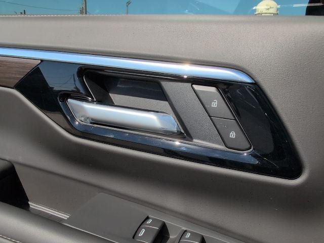 new 2026 Chevrolet Suburban car, priced at $65,995