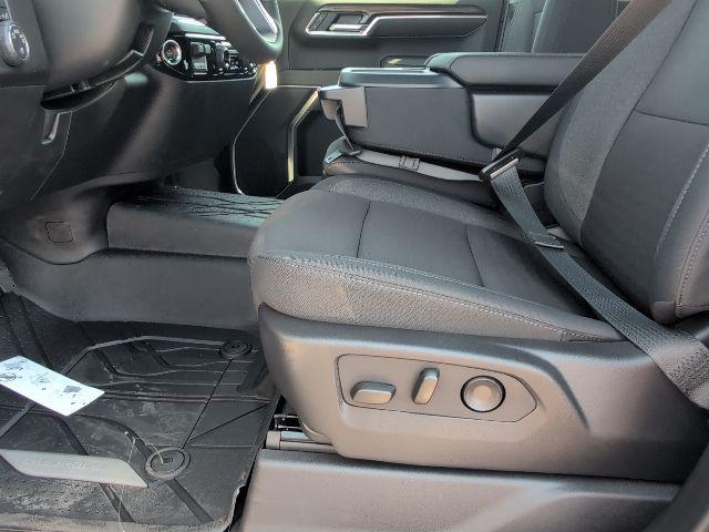 new 2026 Chevrolet Silverado 1500 car, priced at $43,125