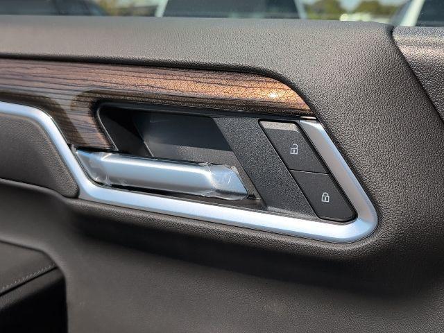 new 2026 Chevrolet Silverado 1500 car, priced at $43,125
