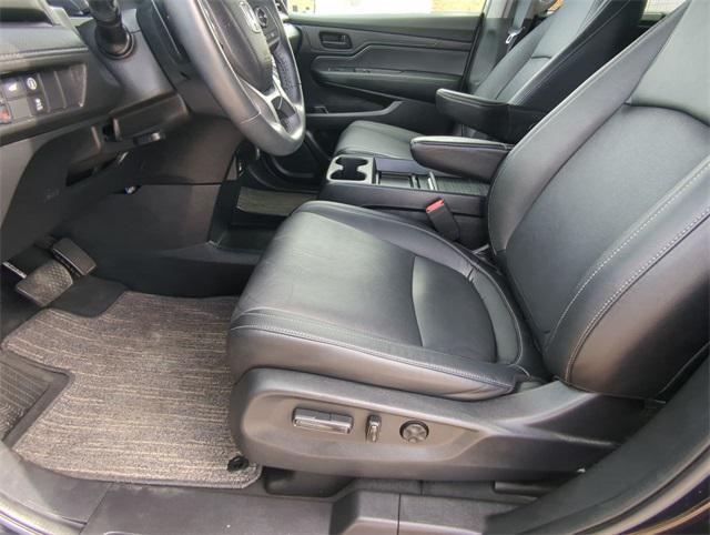 used 2023 Honda Odyssey car, priced at $32,906