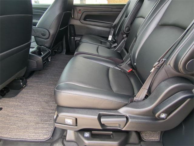 used 2023 Honda Odyssey car, priced at $32,906