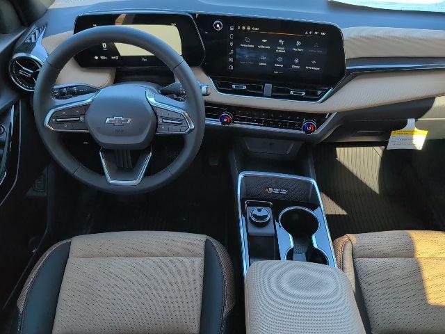 new 2026 Chevrolet Equinox car, priced at $33,765