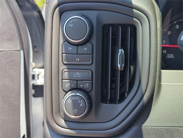 new 2025 Chevrolet Silverado 2500 car, priced at $54,095