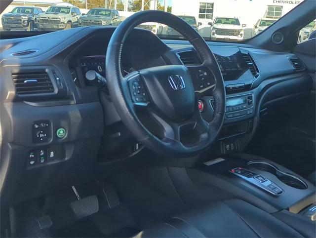 used 2022 Honda Passport car, priced at $31,906