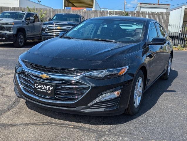 new 2025 Chevrolet Malibu car, priced at $29,895