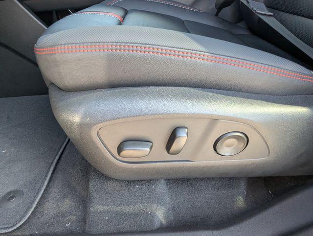 new 2026 Chevrolet Traverse car, priced at $1,824