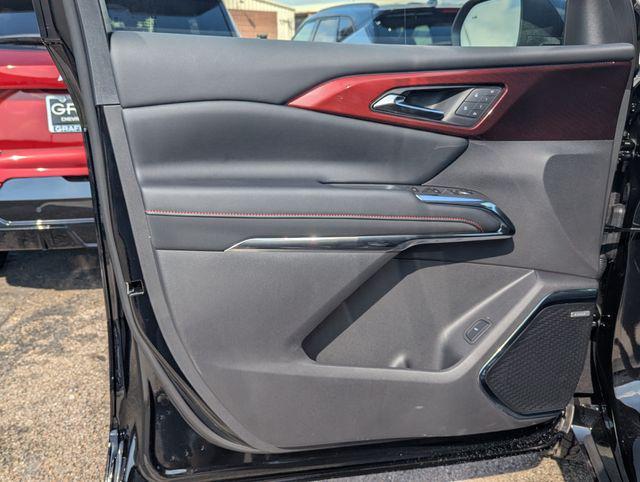 new 2026 Chevrolet Traverse car, priced at $1,824