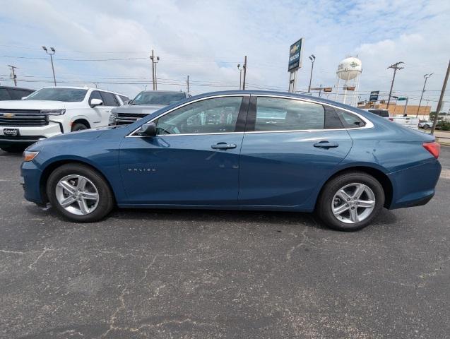 new 2025 Chevrolet Malibu car, priced at $29,895