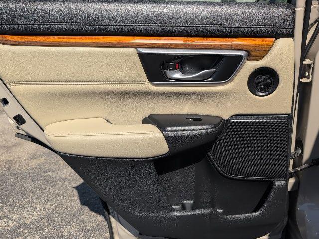 used 2018 Honda CR-V car, priced at $23,906