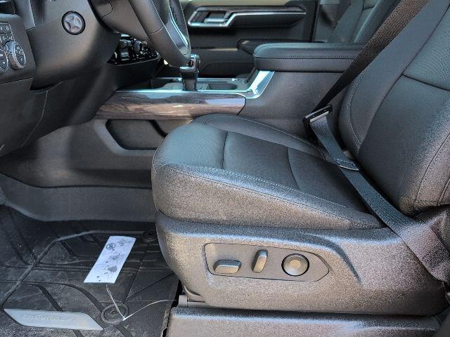 new 2026 Chevrolet Silverado 1500 car, priced at $53,400