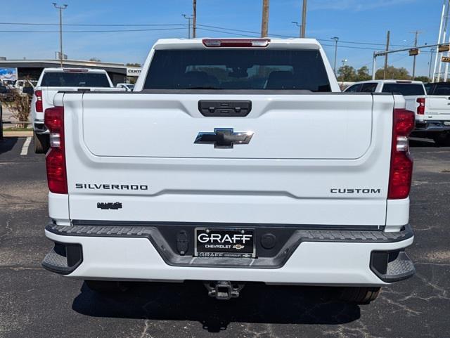 new 2025 Chevrolet Silverado 1500 car, priced at $38,695