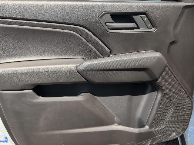 new 2026 Chevrolet Colorado car, priced at $33,405