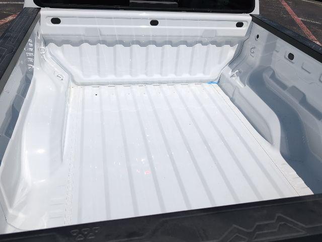 new 2026 Chevrolet Colorado car, priced at $33,405