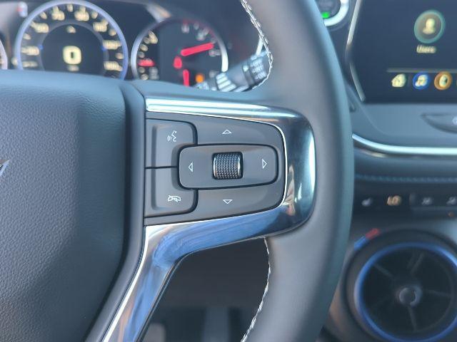 new 2025 Chevrolet Blazer car, priced at $45,285