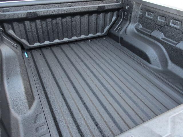 new 2026 Chevrolet Colorado car, priced at $35,235