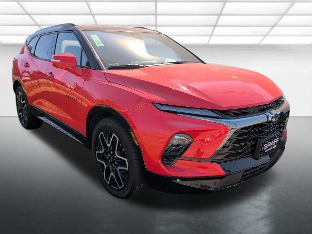 new 2025 Chevrolet Blazer car, priced at $45,265