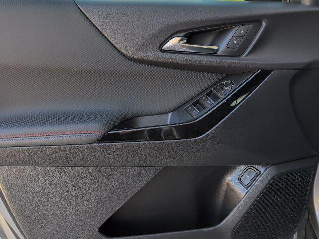 new 2026 Chevrolet Equinox car, priced at $32,255