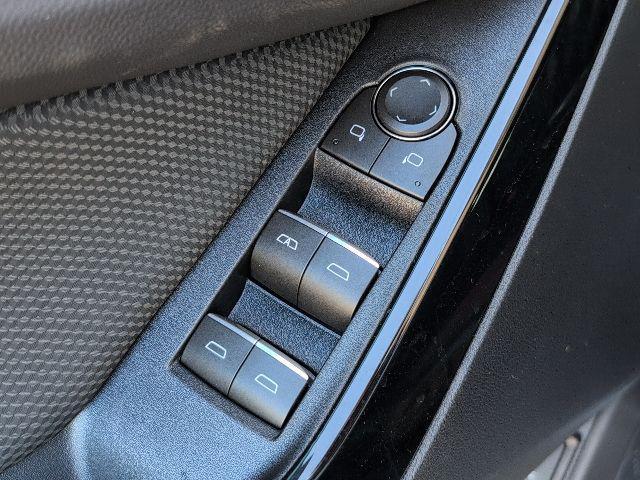 new 2026 Chevrolet Equinox car, priced at $32,255