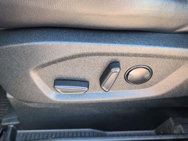 used 2022 Ford Edge car, priced at $24,906