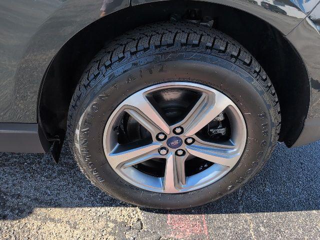 used 2022 Ford Edge car, priced at $24,906