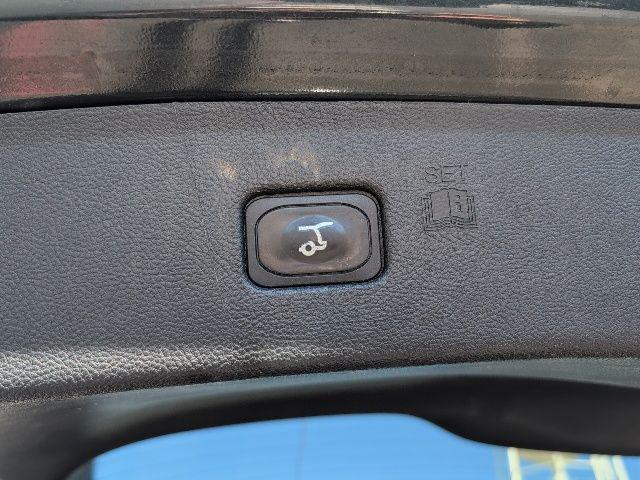 used 2022 Ford Edge car, priced at $24,906