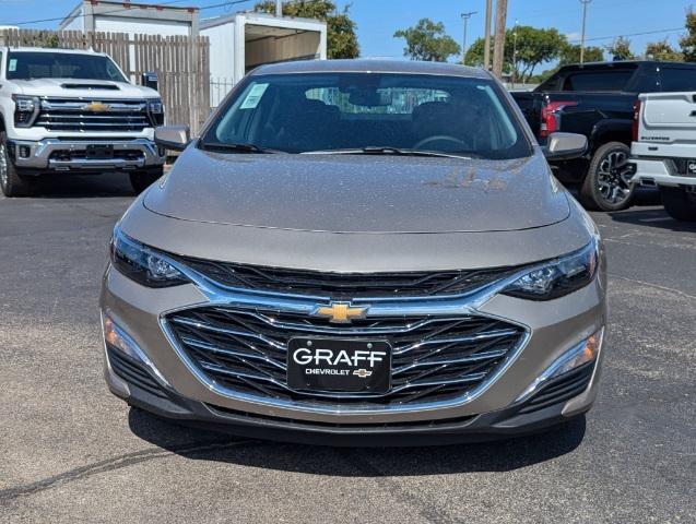 new 2025 Chevrolet Malibu car, priced at $27,645