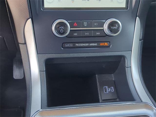 used 2022 Ford Edge car, priced at $21,406