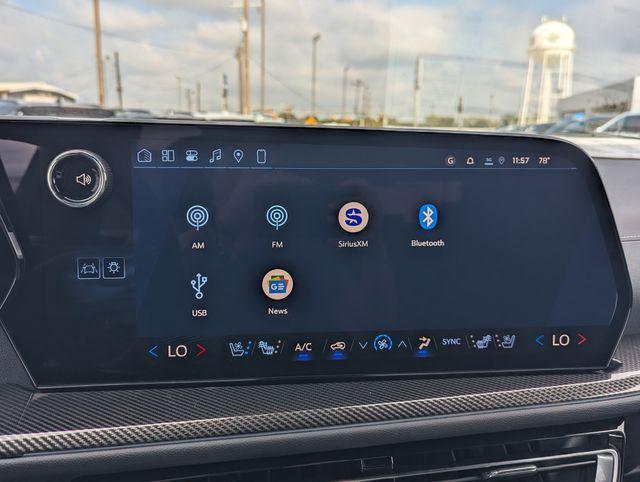 new 2026 Chevrolet Traverse car, priced at $1,725