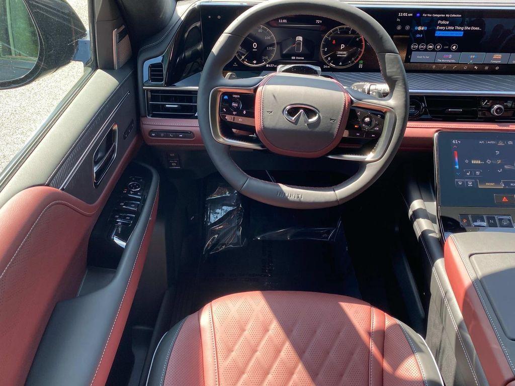 new 2025 INFINITI QX80 car, priced at $112,590