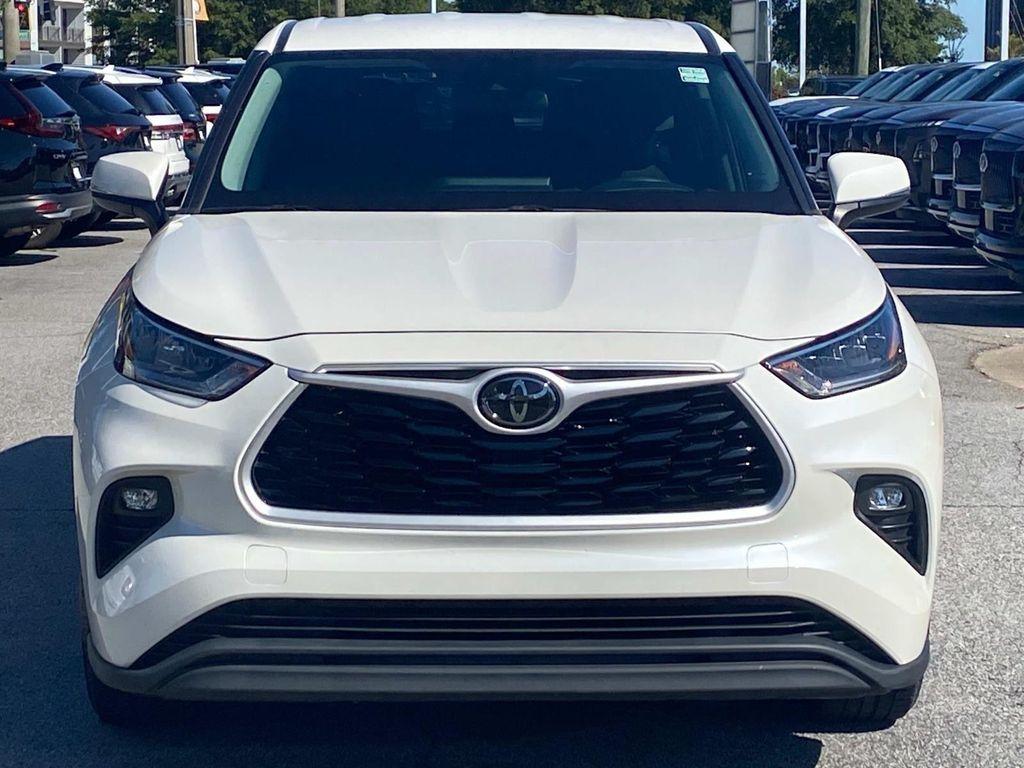 used 2020 Toyota Highlander car, priced at $27,988
