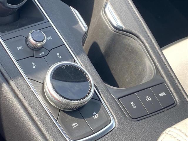 used 2020 Cadillac XT4 car, priced at $20,988