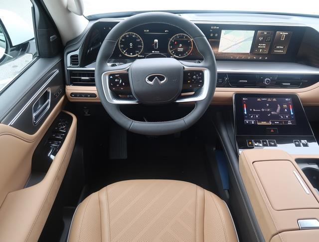 new 2025 INFINITI QX80 car, priced at $96,300