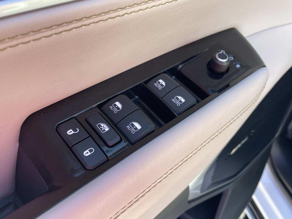 used 2024 Jeep Wagoneer L car, priced at $49,988