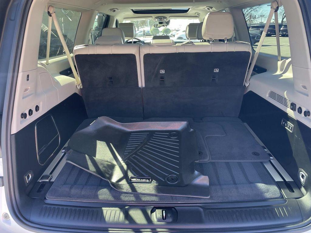 used 2024 Jeep Wagoneer L car, priced at $49,988