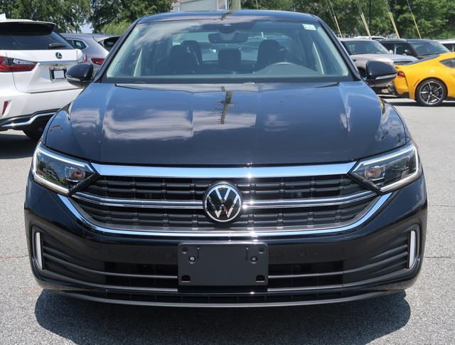 used 2024 Volkswagen Jetta car, priced at $26,500