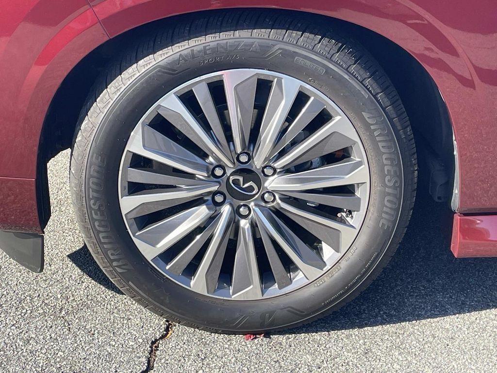 used 2025 INFINITI QX80 car, priced at $75,988