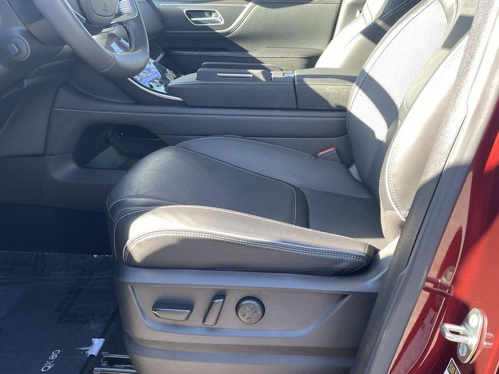 used 2025 INFINITI QX80 car, priced at $75,988